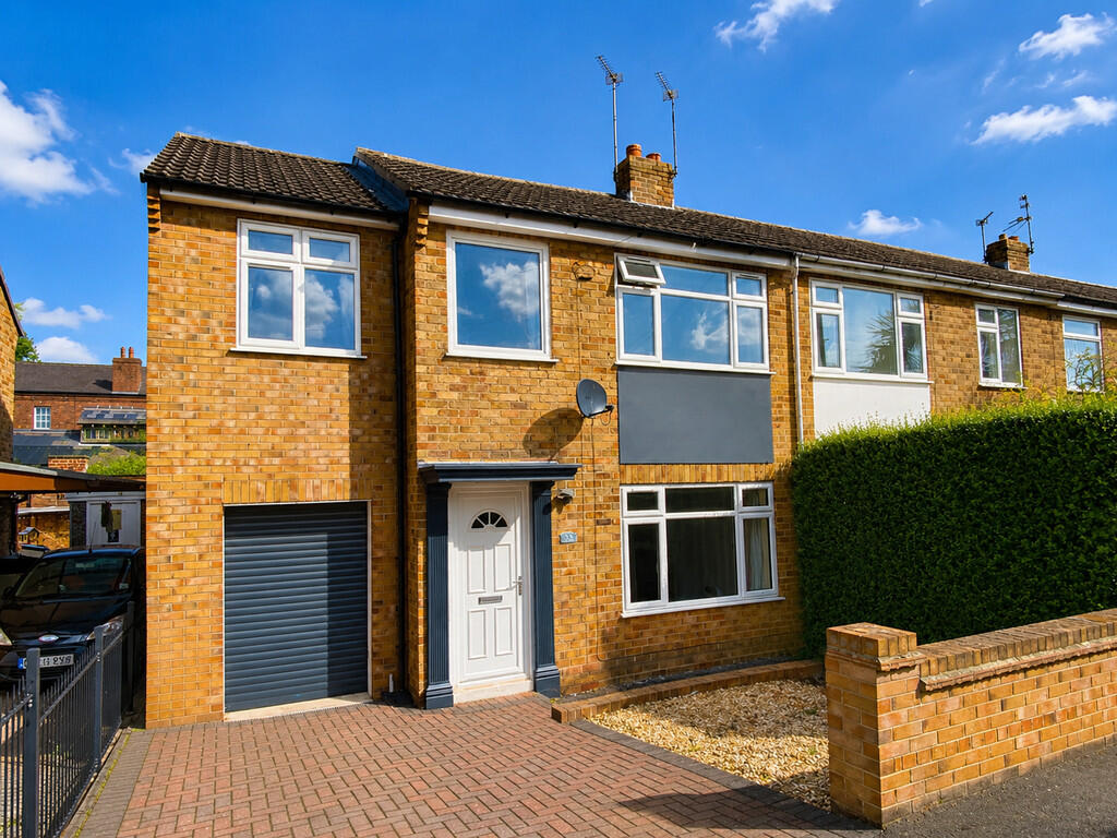 Main image of property: Moorland Road, York