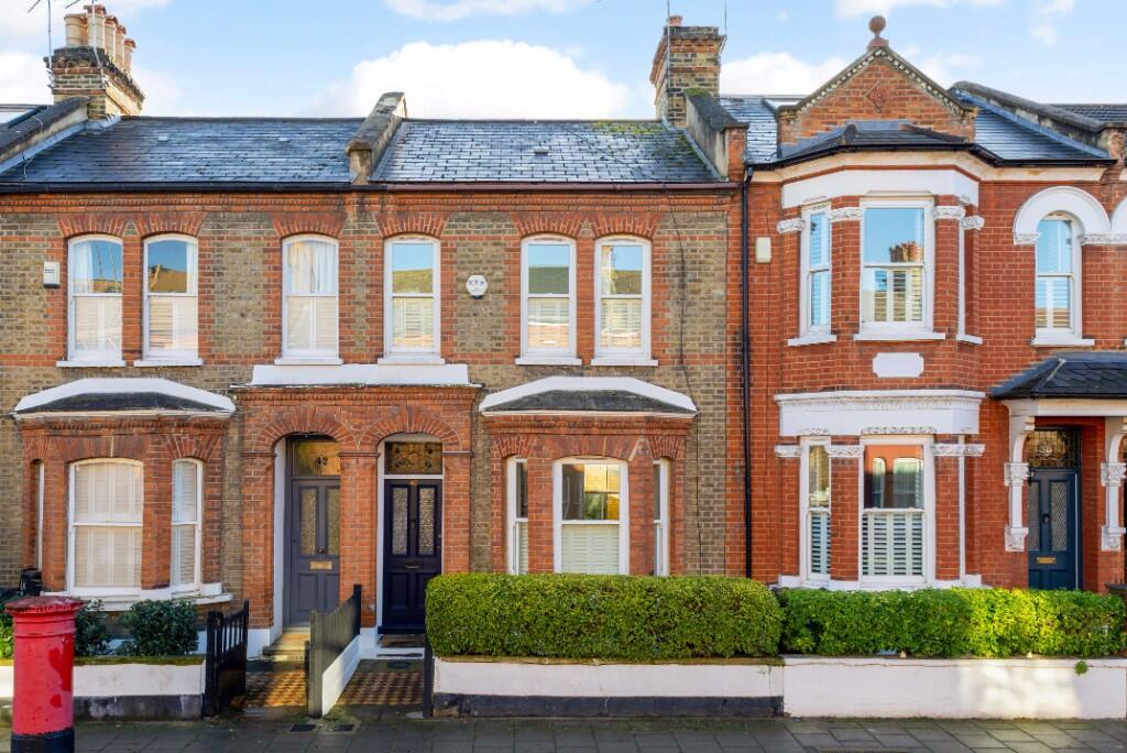 Main image of property: Thornbury Road, London, SW2