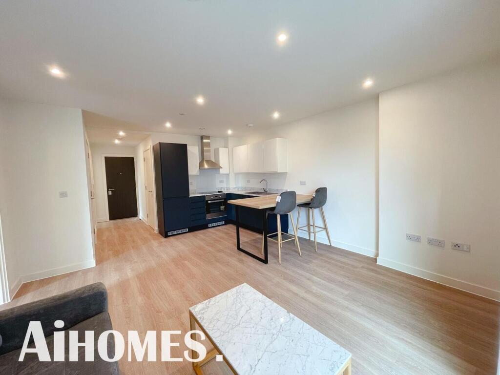 1210LP  Laurence Place photo 2