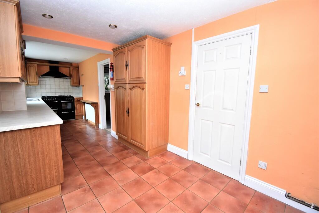 Hawthorn Close, Takeley photo 4