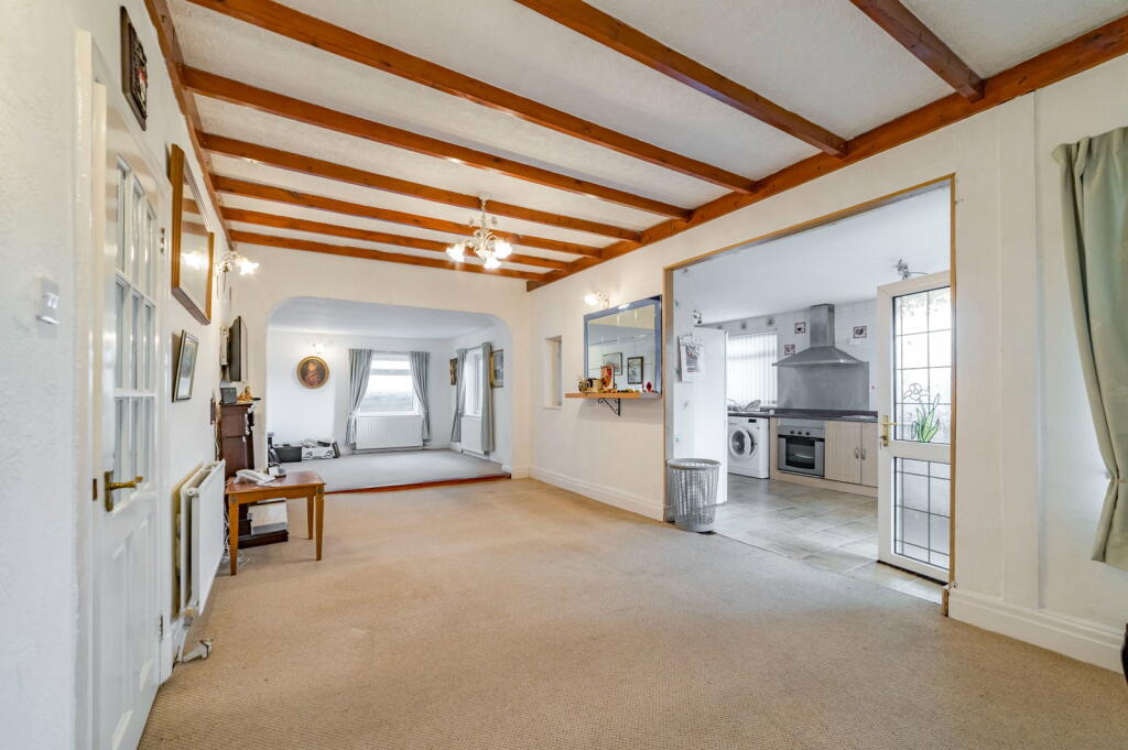 House in Tameside, Greater Manchester - View 2