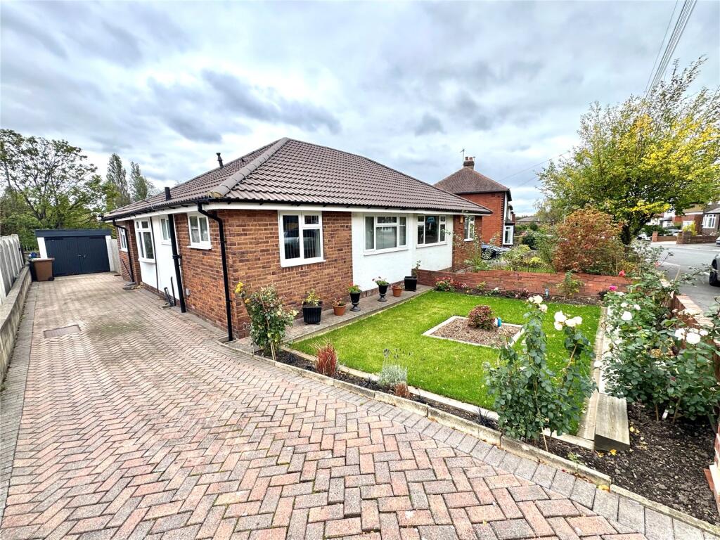 Main image of property: Whitehall Crescent, Wakefield, West Yorkshire, WF1