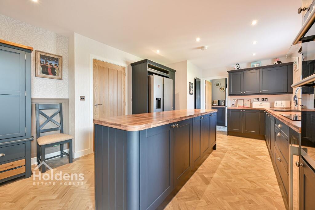 House in Preston, Haighton - More