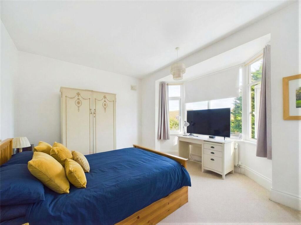 Stourcliffe Avenue, Bournemouth, BH6 - View 6