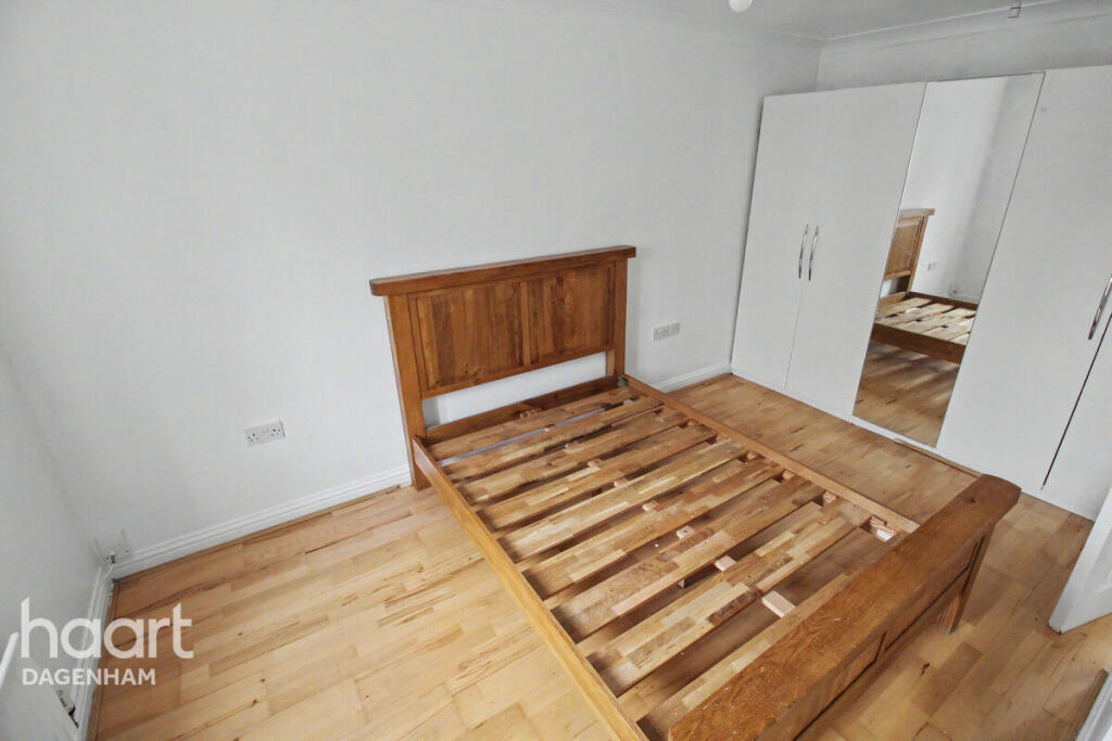 Main image of property: Tallow Close, DAGENHAM