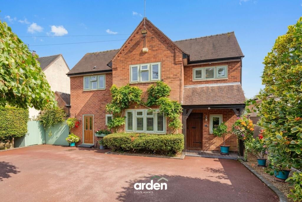 House in Redditch, Worcestershire - View 5