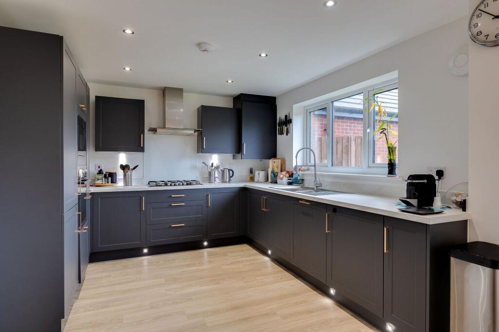 House in Chester, Kings Moat Garden Village, Dodleston - More
