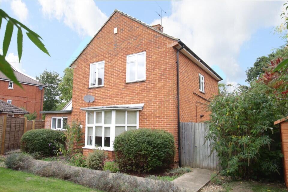Main image of property: Reading Road, Pangbourne, Reading, Berkshire, RG8