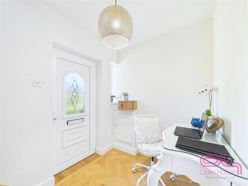House in Derby - View 5