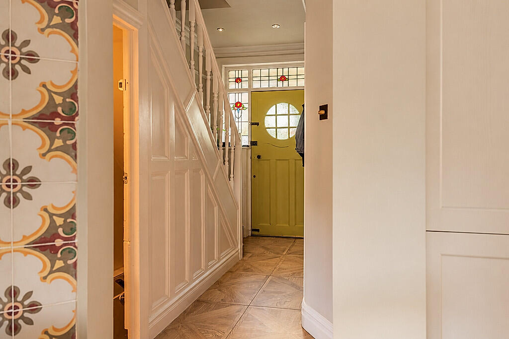 House in Leeds, Horsforth - View 3