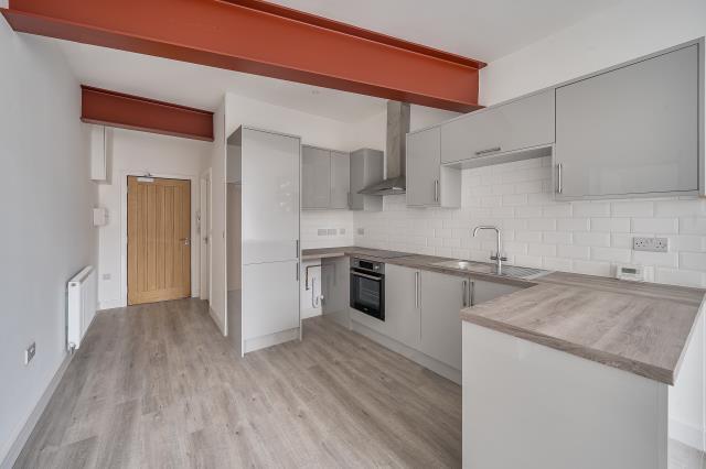 Apartment in South Oxfordshire, Didcot - View 4