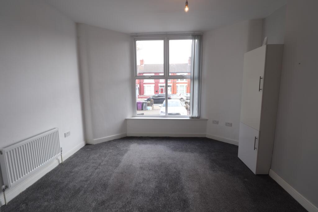 Apartment in Liverpool - View 3