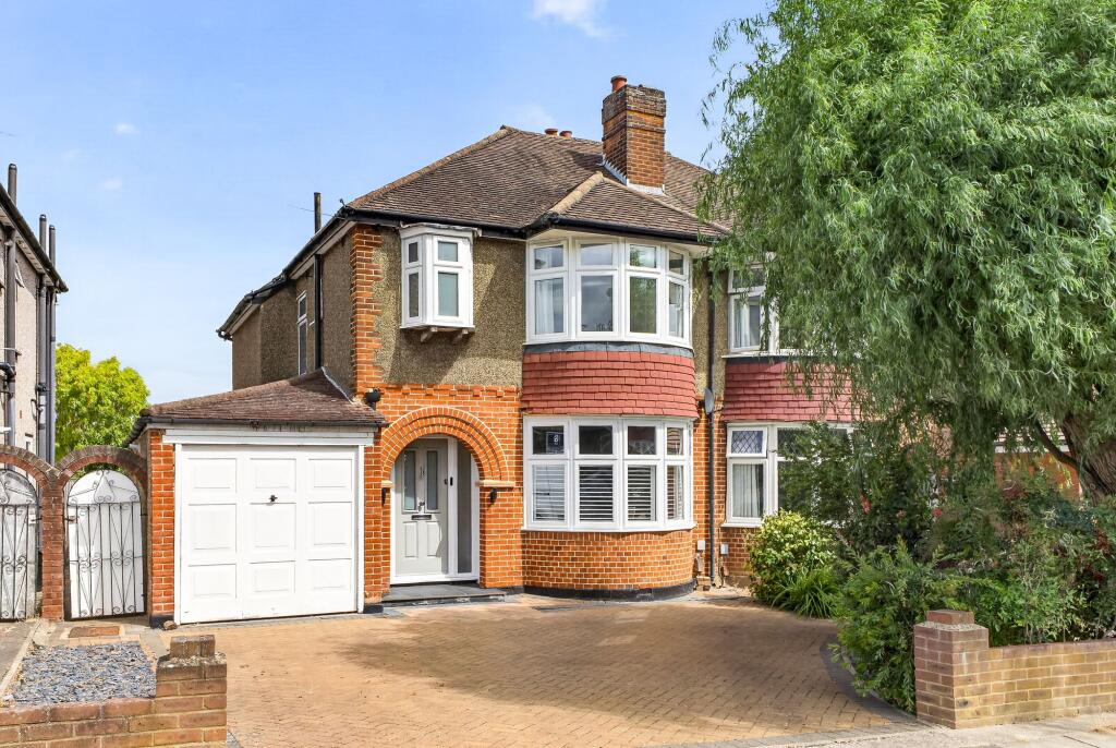 House in Kingston upon Thames