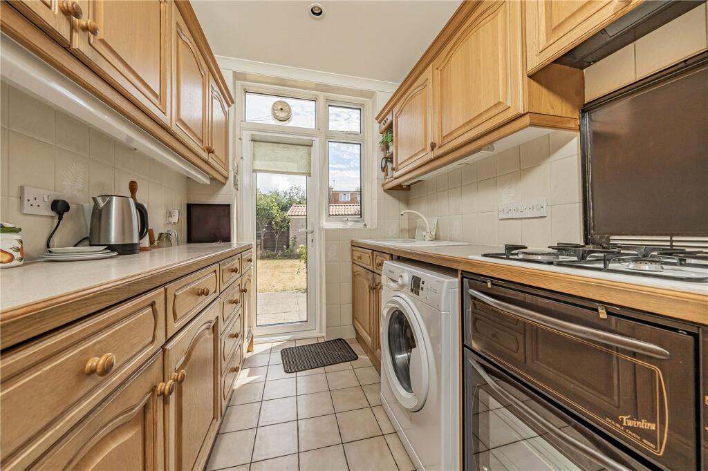 House in London - View 4