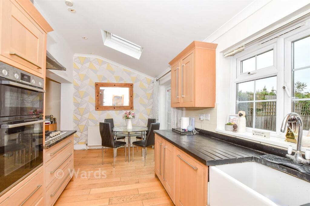 House in Tonbridge and Malling, East Malling and Larkfield - View 4