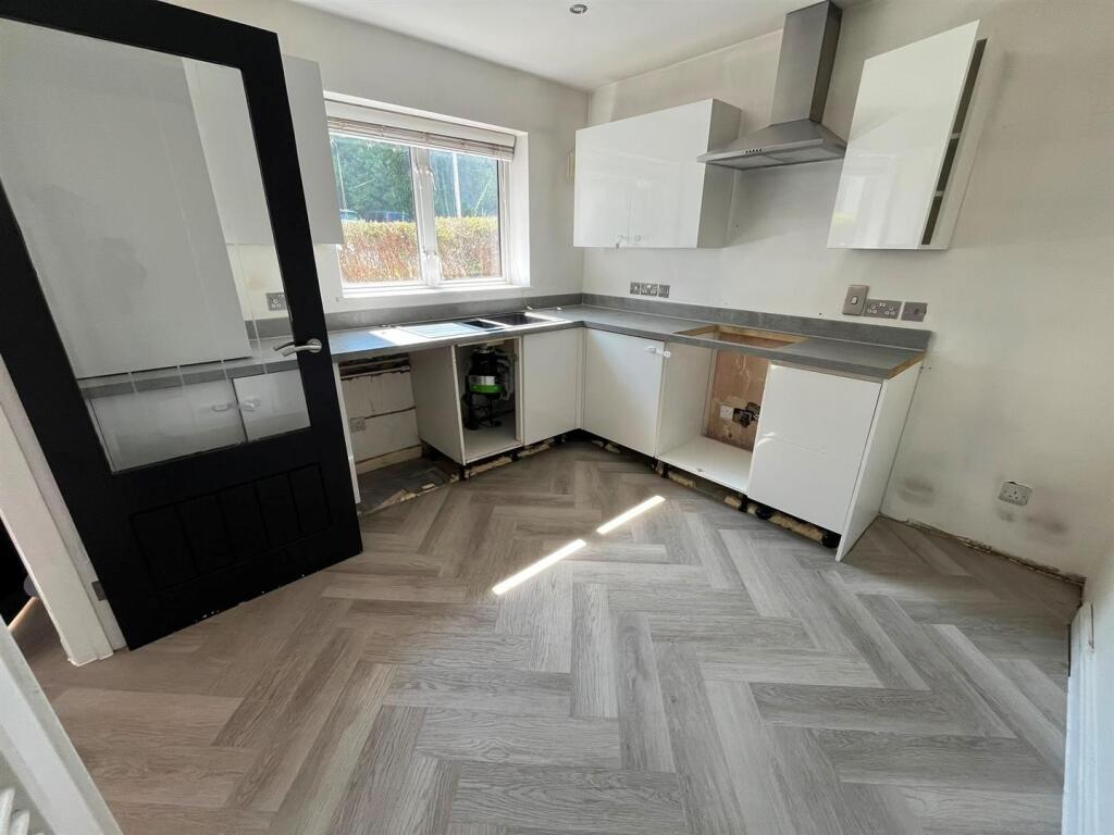 House in Reading, Dee Park - View 5