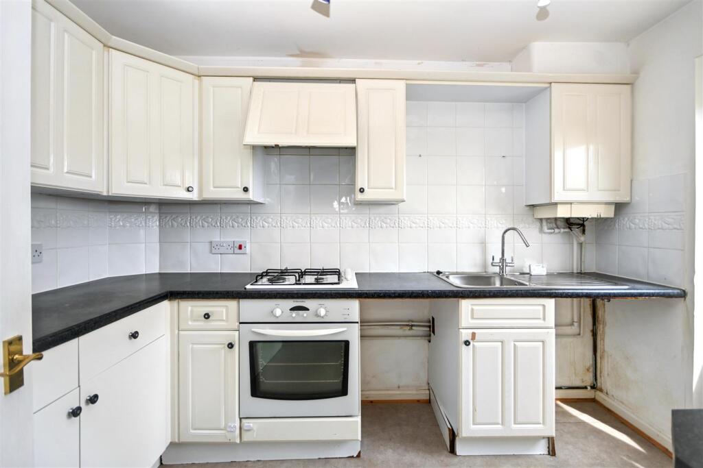 House in Eastbourne, Downside - View 3