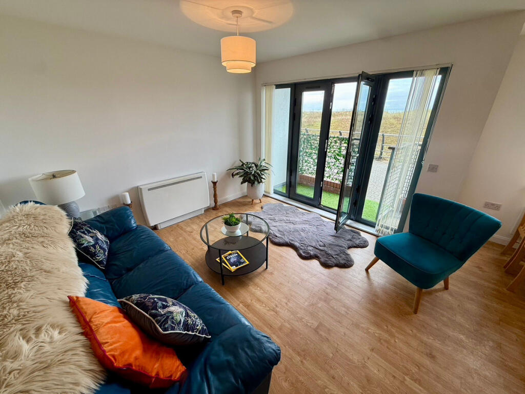 Fishermans Way, Swansea, SA1 photo 2