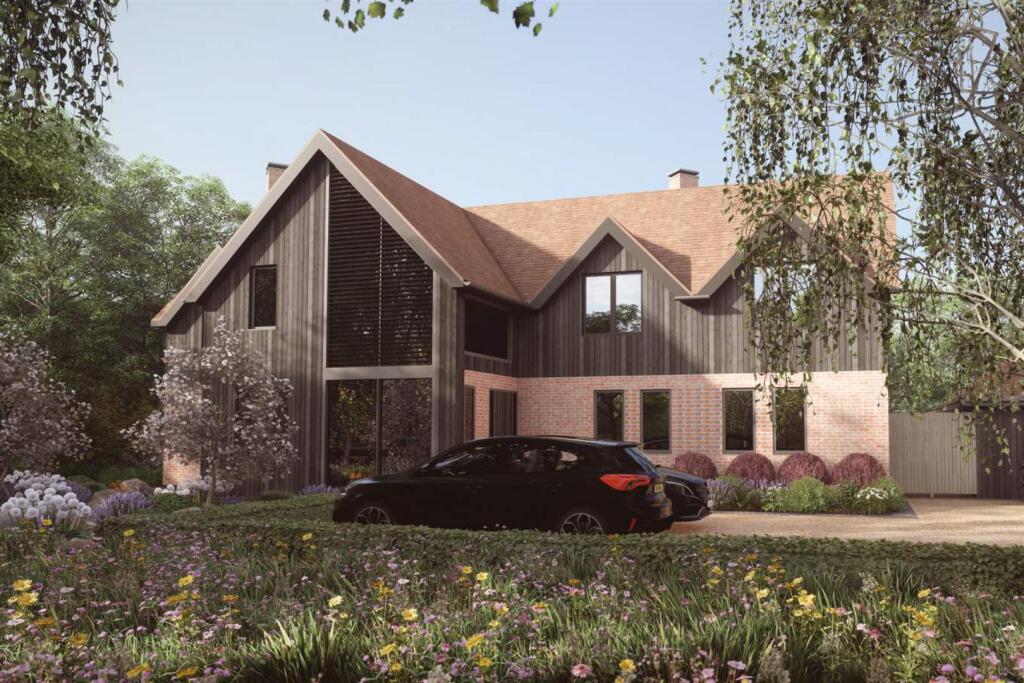 4-bed detached on Toddington Road, Harlington, Bedfordshire, £950,000