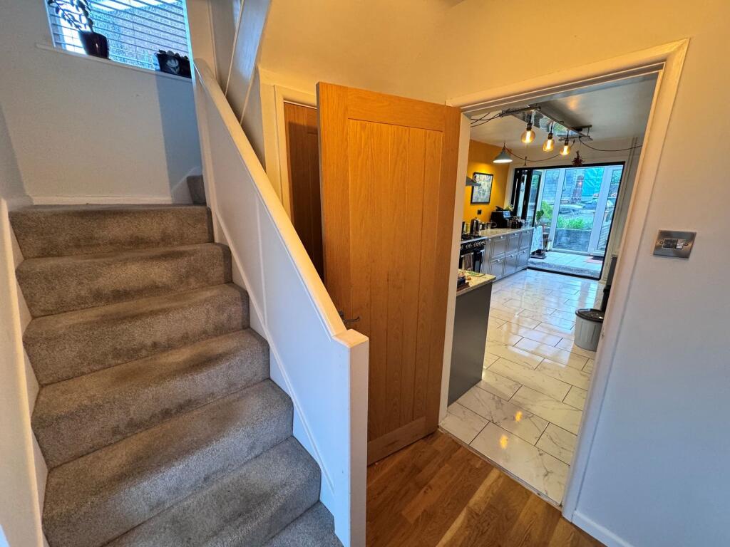 House in High Peak, Chapel-en-le-Frith - View 5