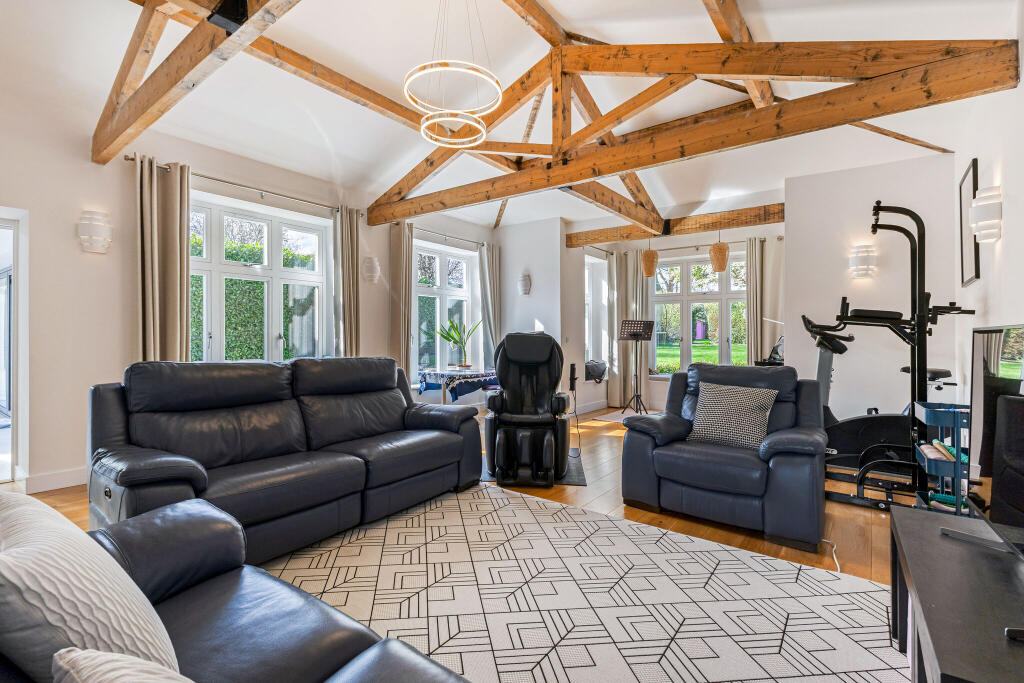 Additional image 2 of Battlefield Road, St. Albans, AL1