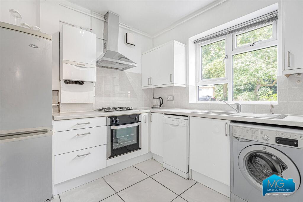 Apartment in London, West Hampstead - View 3