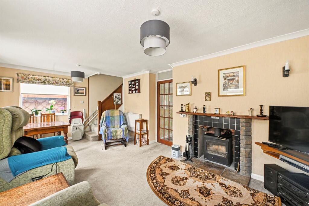 House in Luton, Pitstone - View 4