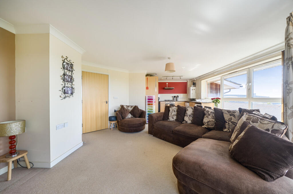 Apartment in Southampton - View 2