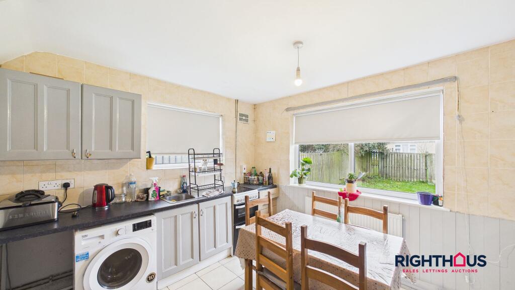 Heysham Drive, Bradford, BD4