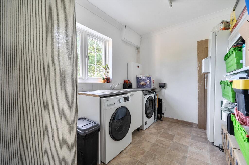 House in Torridge, High Bickington - More