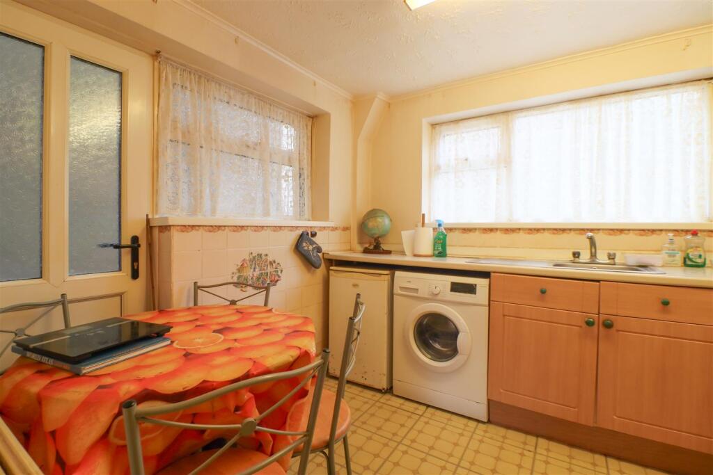 House in Cardiff - View 5