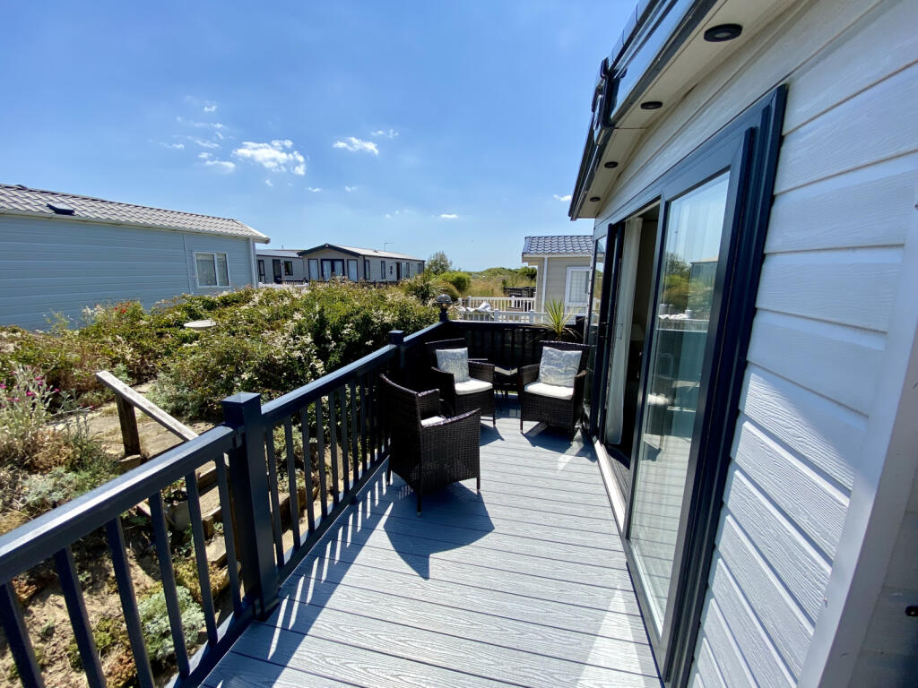 Suffolk Sands Caravan Park, IP11 photo 4