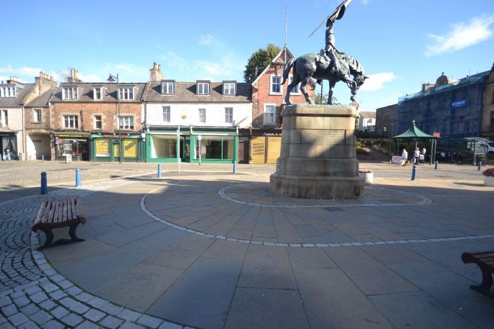 Main image of property: 4 , Bourtree Place
Hawick, TD9 9HW