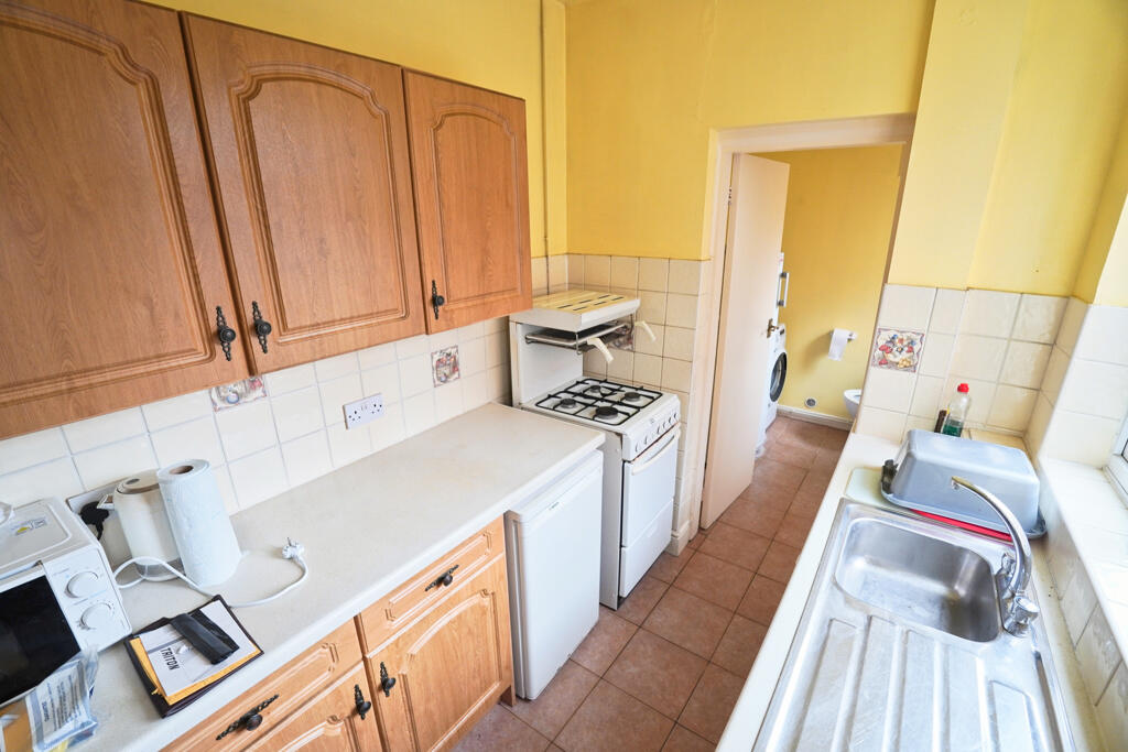 House in Leicester - View 5
