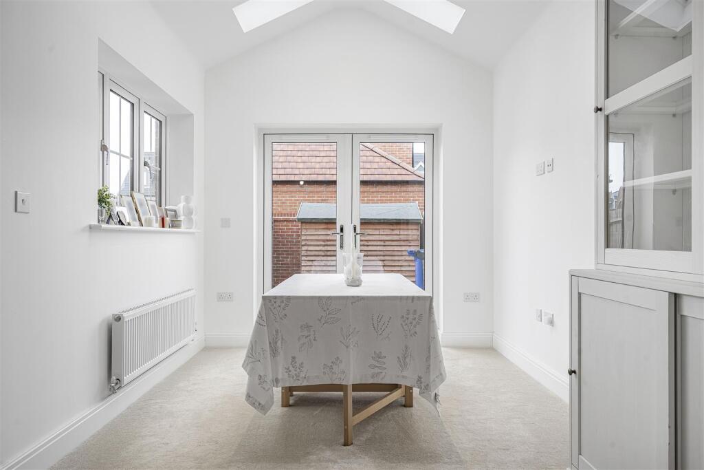 House in Cherwell, Bicester - View 5
