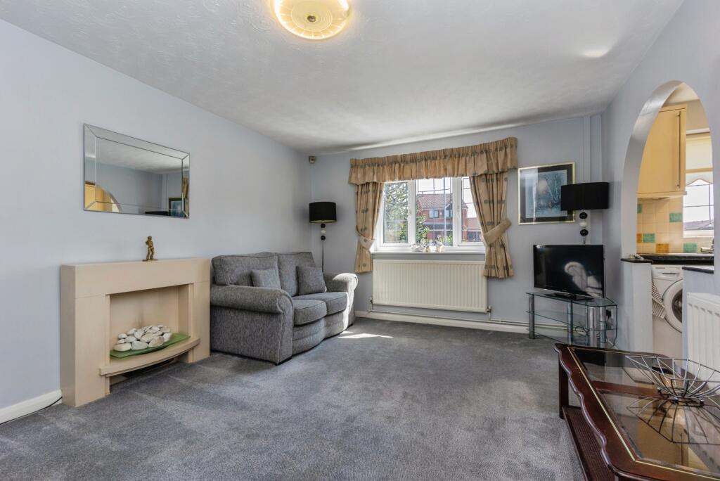 House in Oldham - View 3