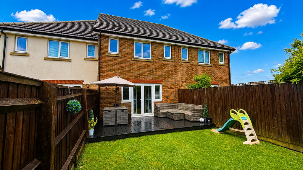 Main image of property: Adeyfield, Hemel Hempstead HP2