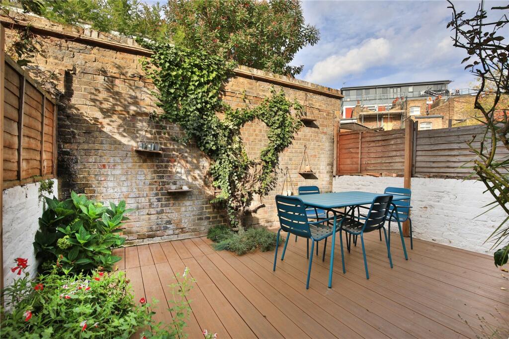 3 bedroom terraced house for rent
