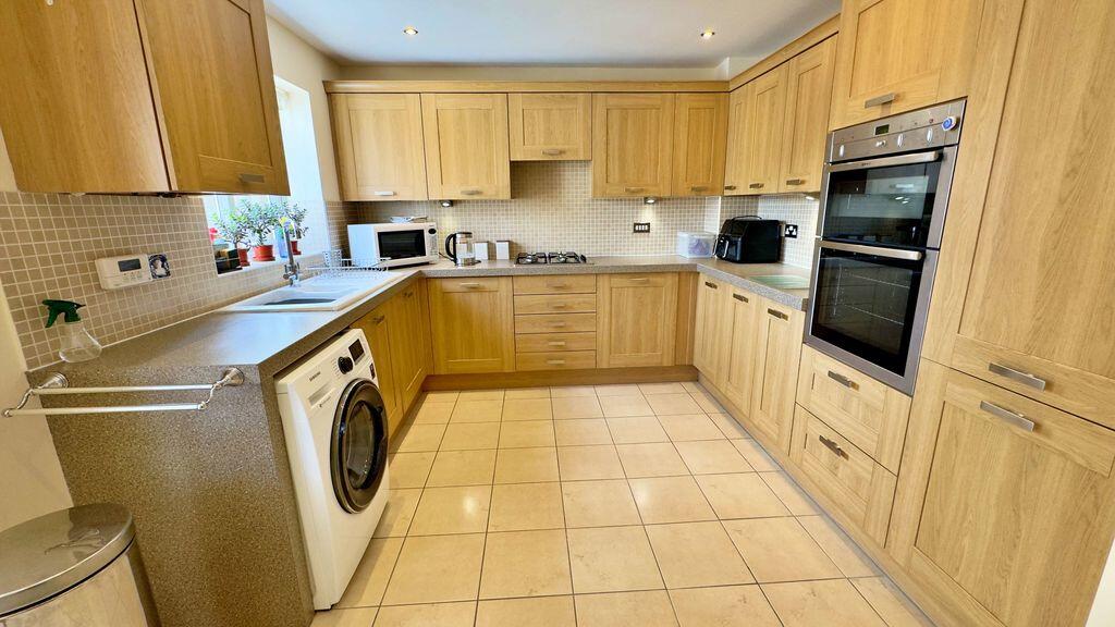 House in West Lindsey, Cherry Willingham CP - View 4