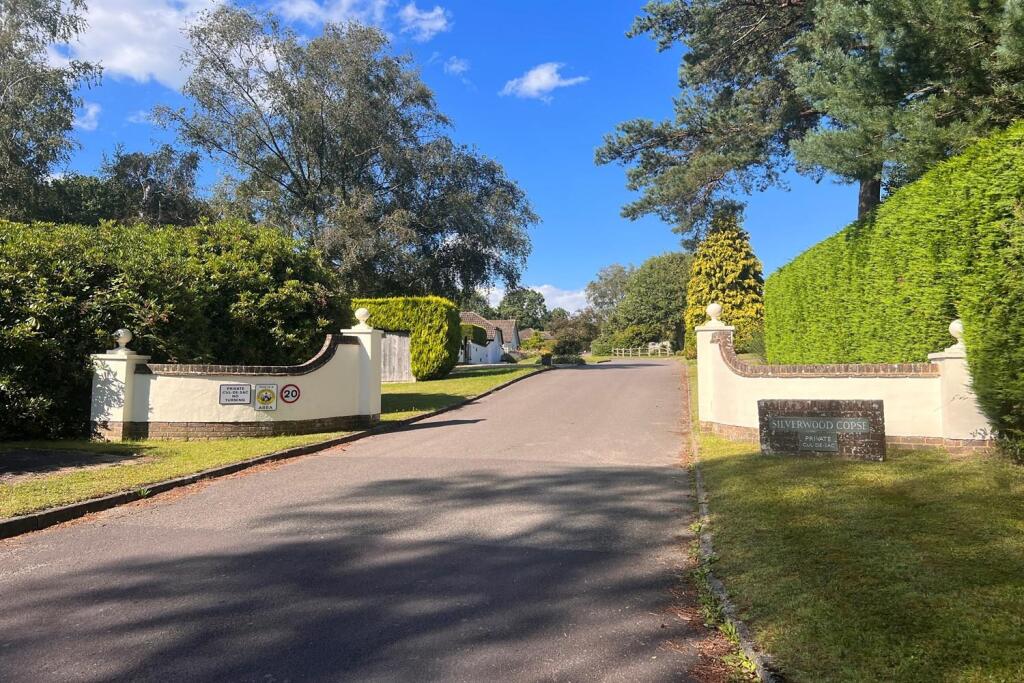 House in Horsham, West Chiltington - View 2