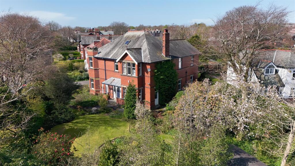 Main image of property: Croslands Park, Barrow-In-Furness