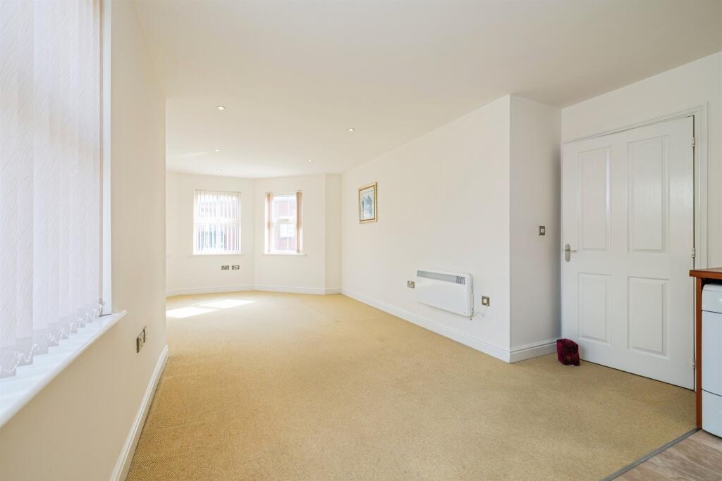 Olsen Rise, Lincoln - View 6