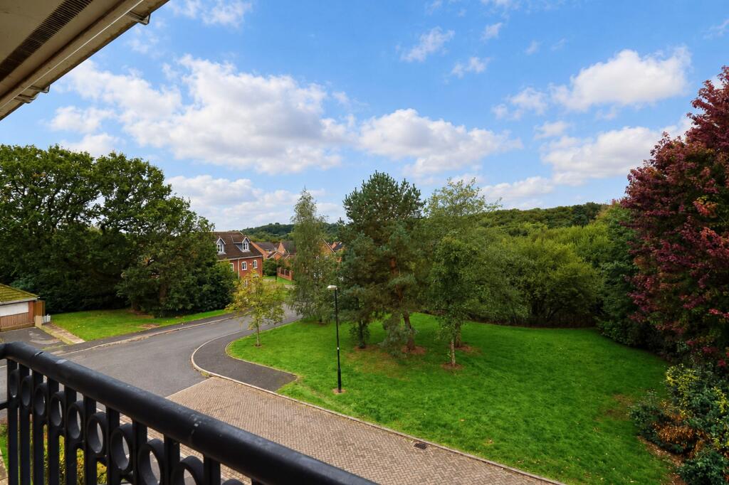 Apartment in Preston - View 4