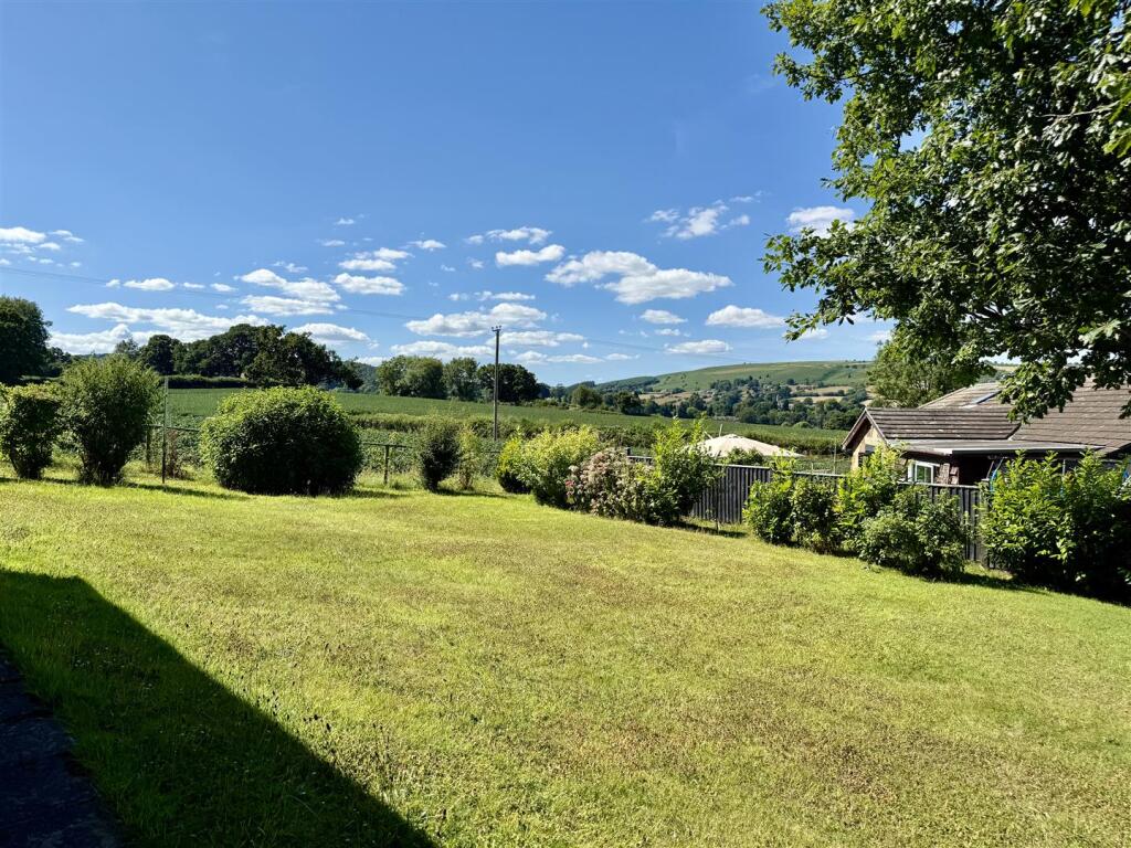 House in Hereford, Kington Rural - View 2