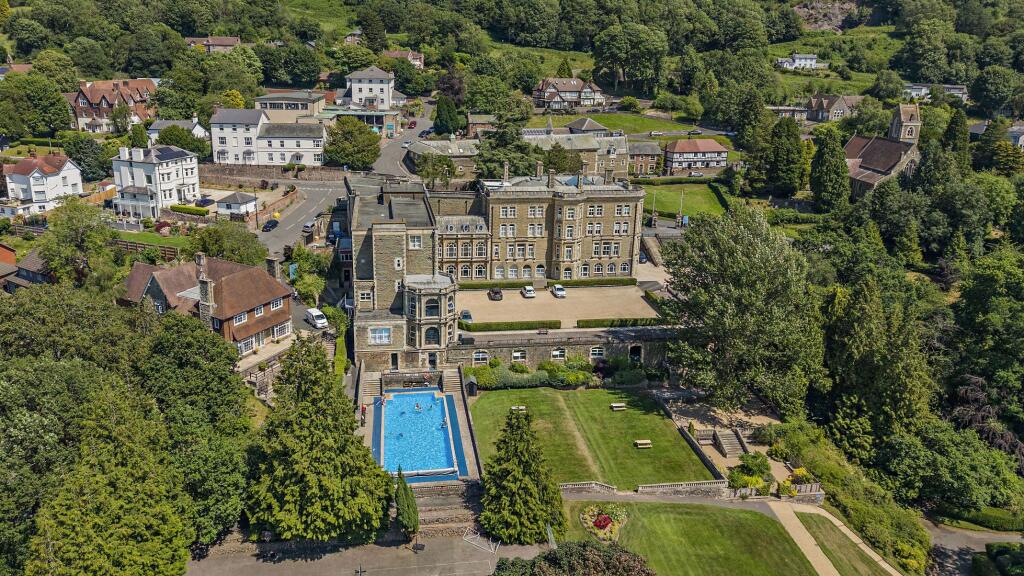 Main image of property: De Walden House and Grounds, De Walden Road, Malvern, Worcestershire