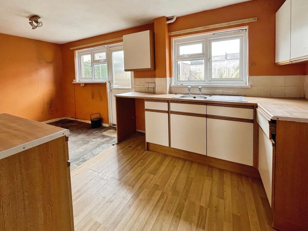 House in Portsmouth - View 4