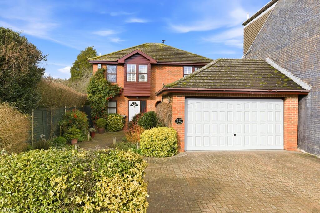 Main image of property: High Street, Kimpton, Hitchin, Hertfordshire, SG4