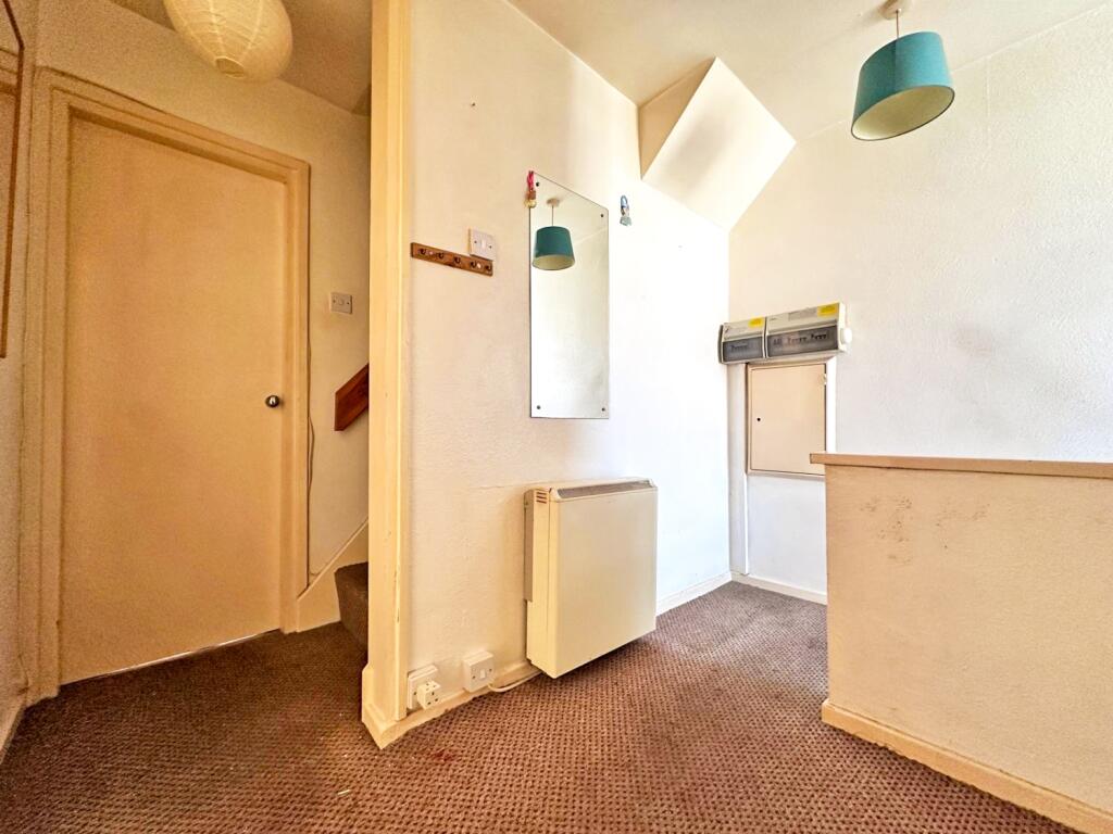 Tudor Court, TIPTON, DY4 8UU photo 2
