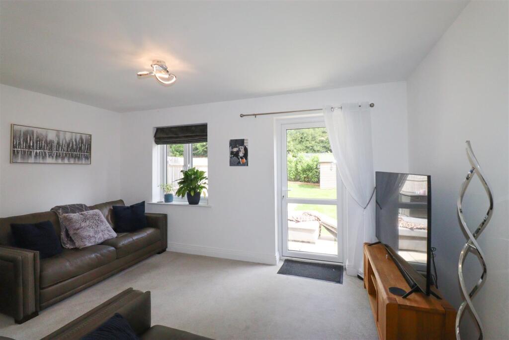 House in Guildford - View 3