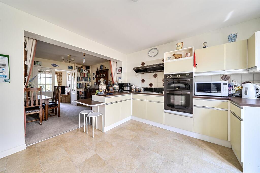 Elkington Road, Yelvertoft, Northampton, NN6 photo 3